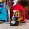 PAW Patrol : Air Rescue, set de juego Pup Squad Adventure Bay Airport, con coche de juguete Chase y lanzador de vehículos, juguete infantil para niños y niñas a partir de 3 años
