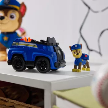 PAW Patrol, el coche de rescate de Chase, coche de juguete con figura coleccionable, juguete infantil sostenible para niños y niñas a partir de 3 años
