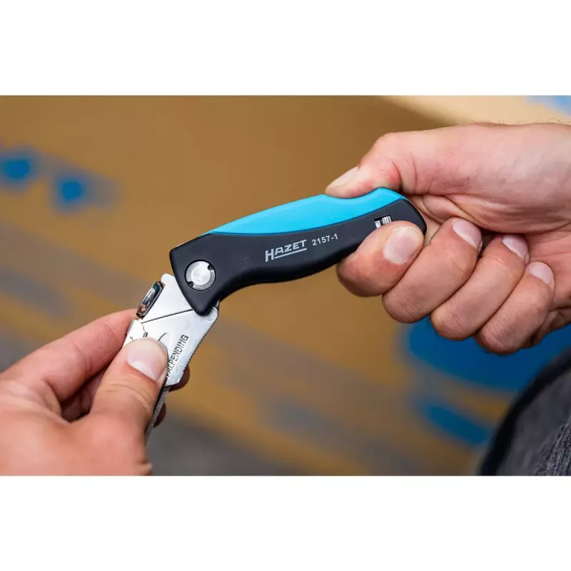 Navaja plegable con bloqueo HAZET 2157-1 negra azul