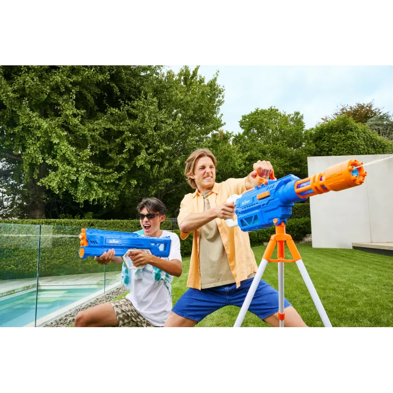Pistola de agua Zuru Mega Pulse Motor Soaker XSHOT — pistola de agua motorizada a pilas (modelo 118159)