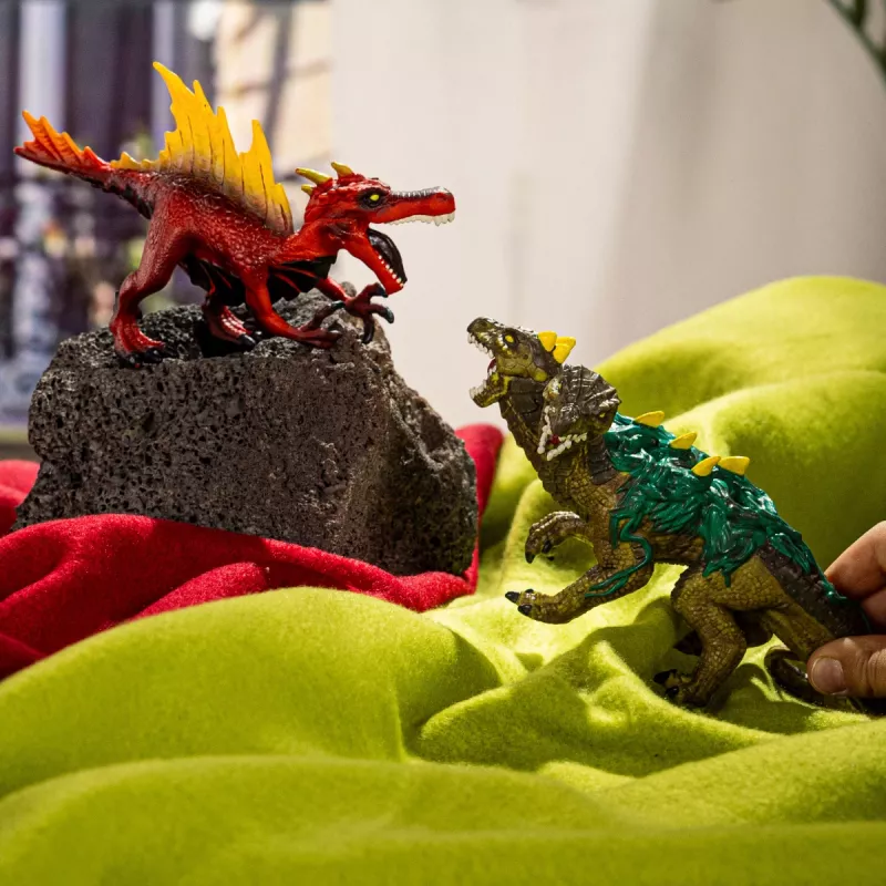 Set de figuras Schleich Eldrador Creatures dinosaurio de fuego vs. lagarto de la jungla, modelo 70834