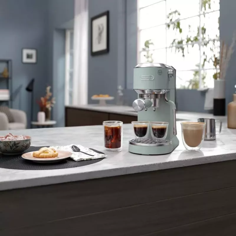 Cafetera expreso DeLonghi 1,1 L Dedica 0132106345