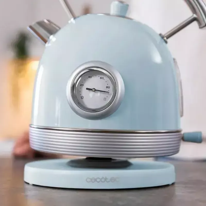 Hervidor eléctrico Cecotec 1,8 L 2200 W azul claro