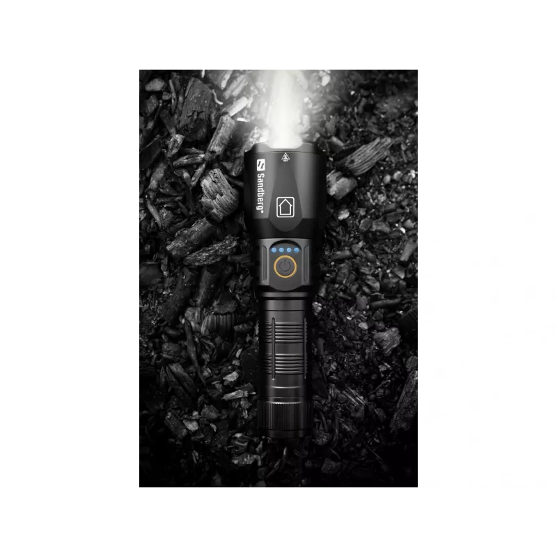 Batería externa Sandberg Survivor Torch Powerbank 5000, linterna de mano, negro, aluminio, IPX4, -30 – 40 °C, FCC, RoHS, UKCA, CE