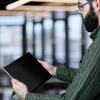 StarTech.com Filtro de privacidad de 4 vías para portátil Surface Pro 8/9/X de 13 pulgadas, horizontal/vertical, táctil, ángulo de visión de +/- 30°, bloquea hasta el 51 % de luz azul, antirreflejo