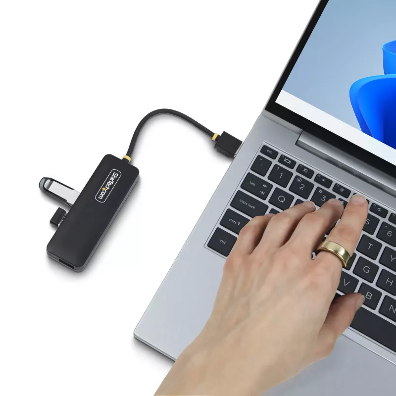 Hub USB-A de 4 puertos StarTech.com, 5 Gbit/s, alimentado por bus, mini hub USB de viaje compacto, splitter USB 3.0 multipuerto, hub USB portátil, protección contra sobrecorriente (OCP)