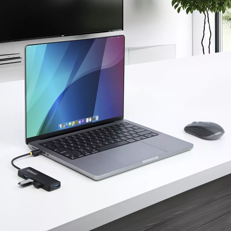 Hub USB-C de 4 puertos StarTech.com, 5 Gbit/s, USB-C a 4x USB-A, alimentado por bus, mini hub de viaje compacto, splitter USB 3.0 multipuerto, hub portátil, protección contra sobrecorriente