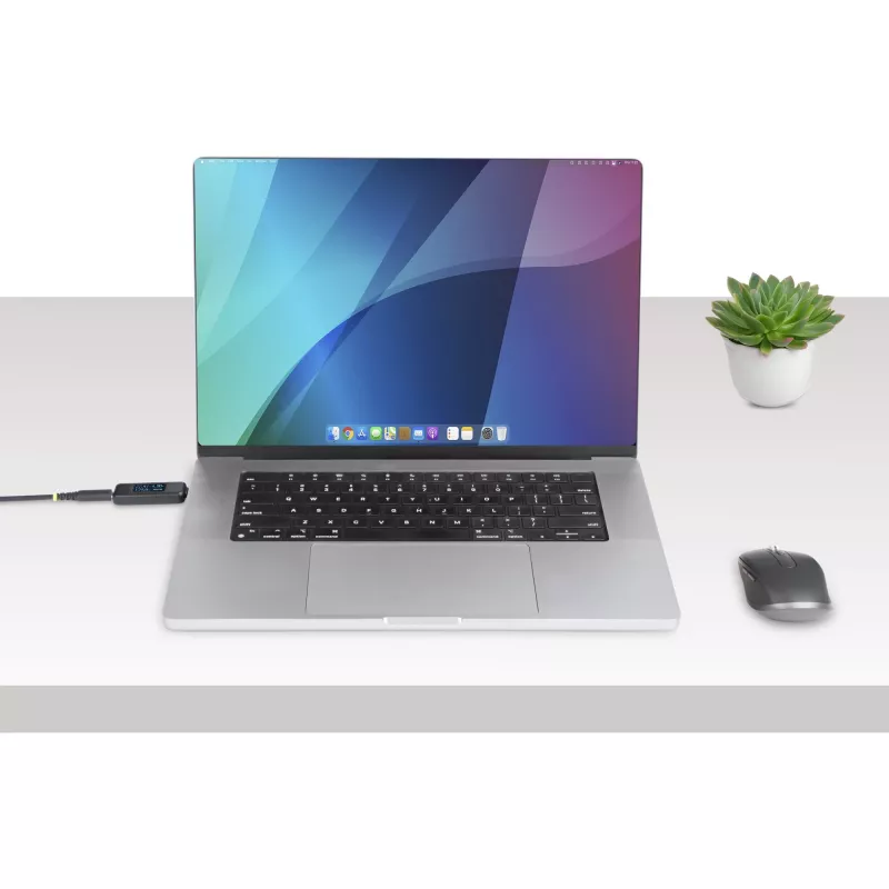 StarTech.com Probador de potencia USB-C, multímetro digital, medidor de voltaje y corriente bidireccional, hasta 240W PD EPR, probador medidor de potencia portátil para cables y puertos USB-C