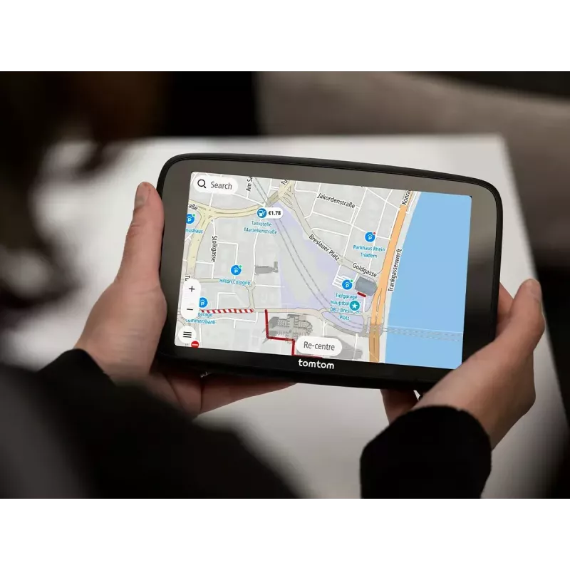 Navegador GPS portátil TOMTOM GO con pantalla táctil de 7