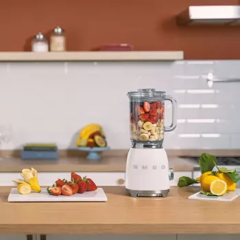 Batidora de vaso Smeg BLF03WHEU blanca
