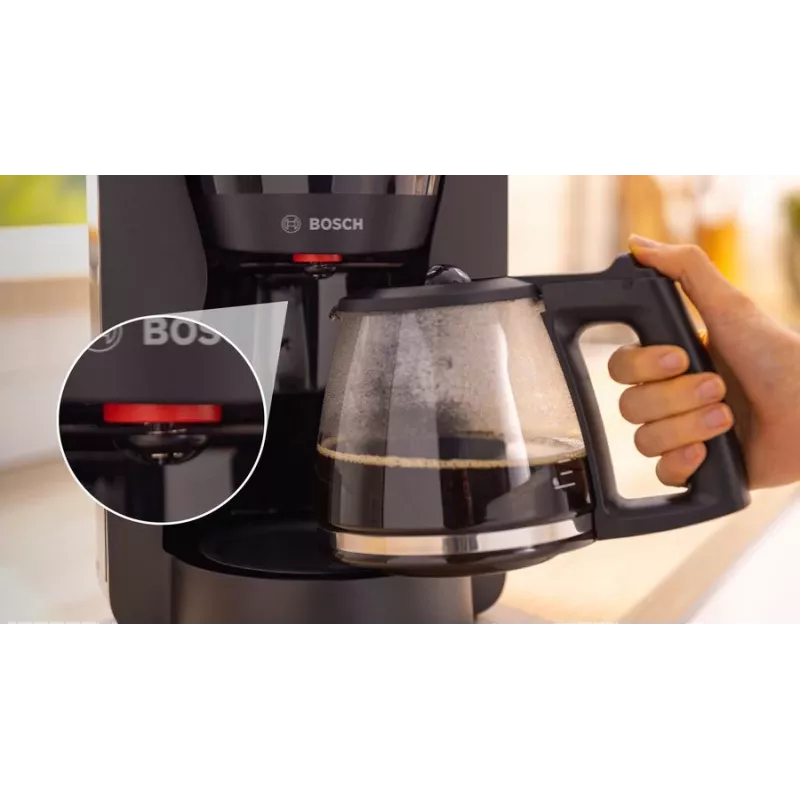 Cafetera de filtro Bosch TKA3M133, depósito de agua de 1,4 l, capacidad para 15 tazas, negra