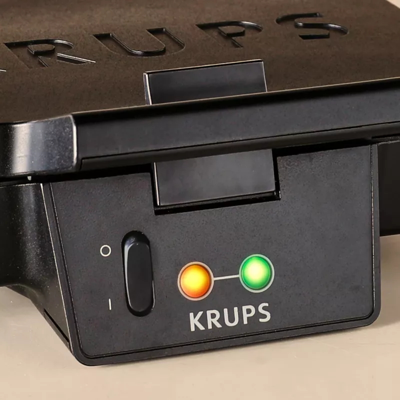 Sandwichera Krups FDK Iconic FDK462 850 W negra