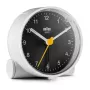 Despertador de cuarzo Braun BC01WB negro, blanco