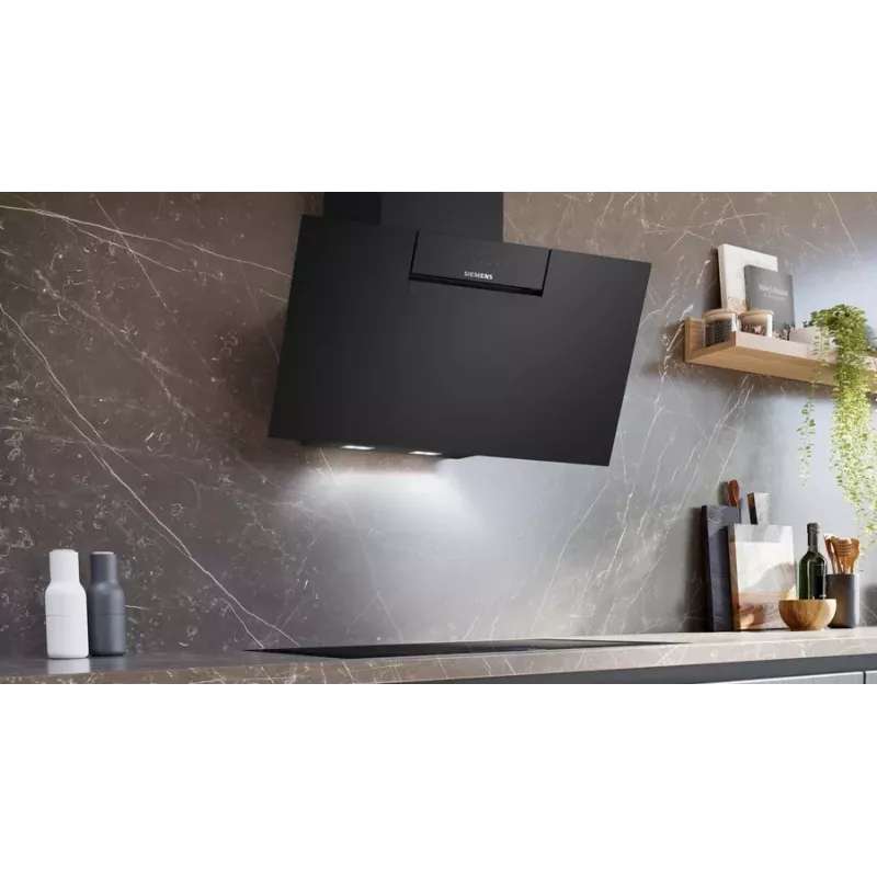 Siemens iQ300 LC87KFN60 campana extractora de pared inclinada, 80 cm, Home Connect, 56 dB, clase energética A+, LED, negra