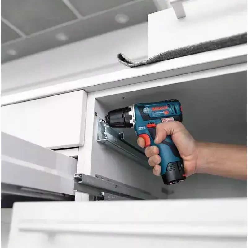 Bosch 1 x GBA 12V 2,0Ah + 1 x GBA 12V 4,0Ah + cargador GAL 12V-40 Professional batería doméstica AC