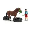 Carrera de agilidad con poni Schleich FARM WORLD 42482