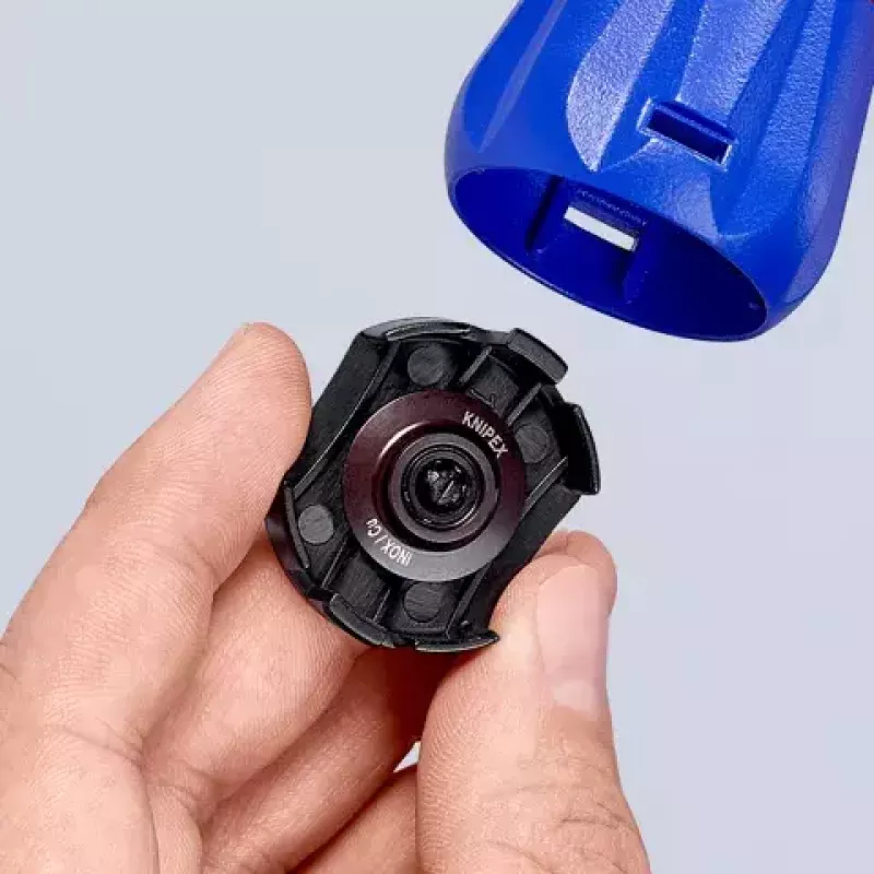 Cortatubos Knipex 90 31 03 BK apto para latón, cobre, acero