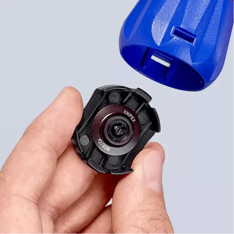 Cortatubos Knipex 90 31 03 BK apto para latón, cobre, acero