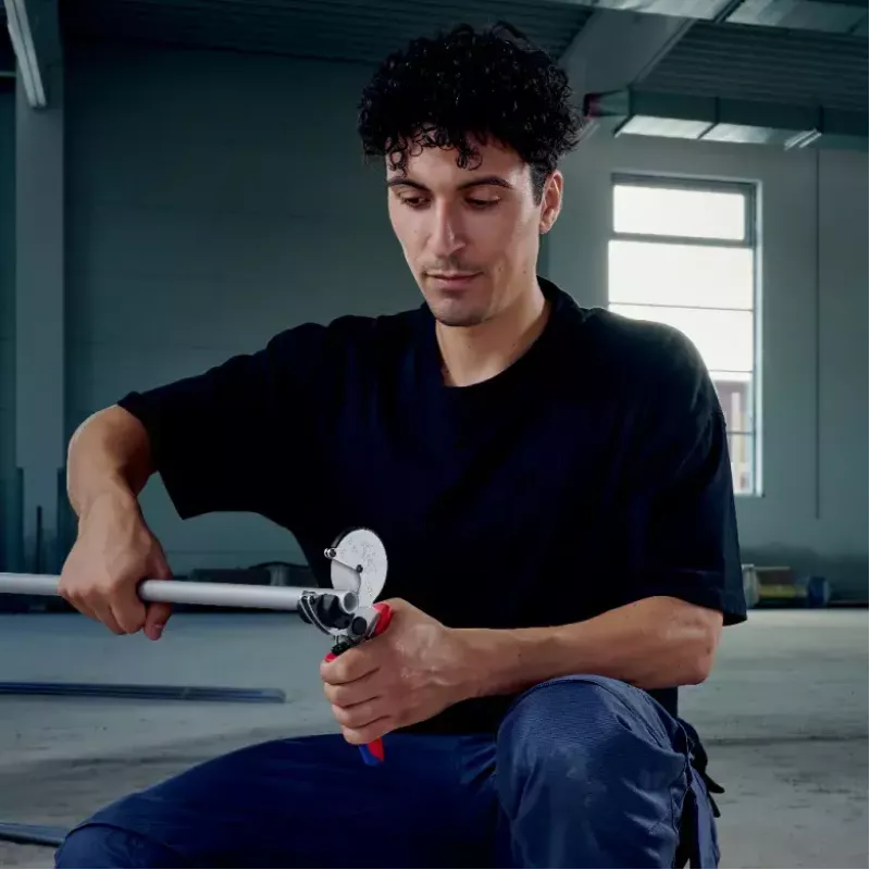 Knipex 90 25 25 cortatubos para tubos compuestos y de plástico