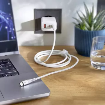 Cable USB Intenso Cable USB-C a USB-C 1,5 m 0,48 Gbit/s blanco