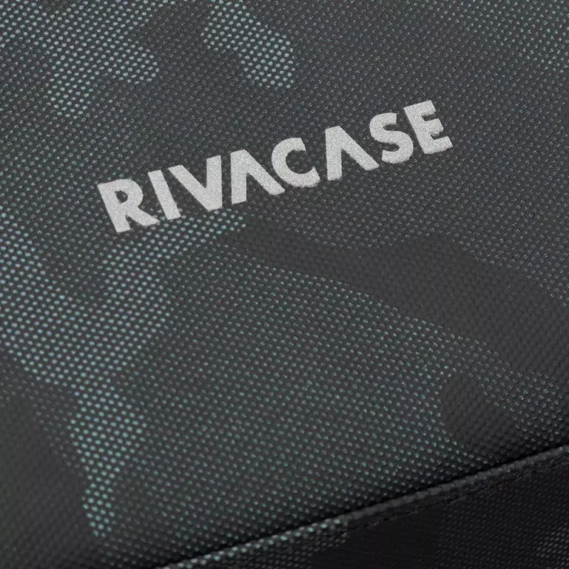 Bolsa de deporte Rivacase Sherwood 30L camuflaje
