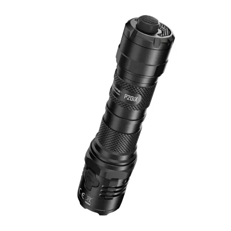 Linterna táctica Nitecore P20iX negra 4000 lm USB recargable