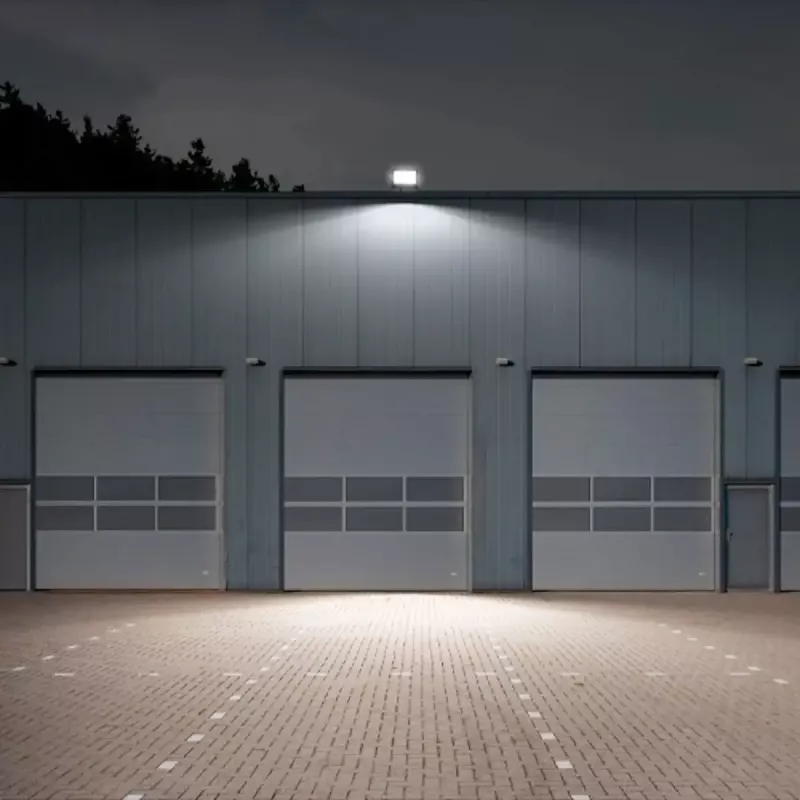 Luminaria LED de pared VISIONAL VS122-10W-40K — 10 W, 1100 lm, 4000 K para iluminación exterior/de fachada
