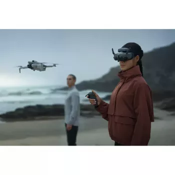Mando a distancia DJI RC Motion 3 gris con batería integrada de 2600 mAh, 10 h de autonomía, compatible con Avata 2 / Mini 4 Pro / Air 3 / Goggles 3