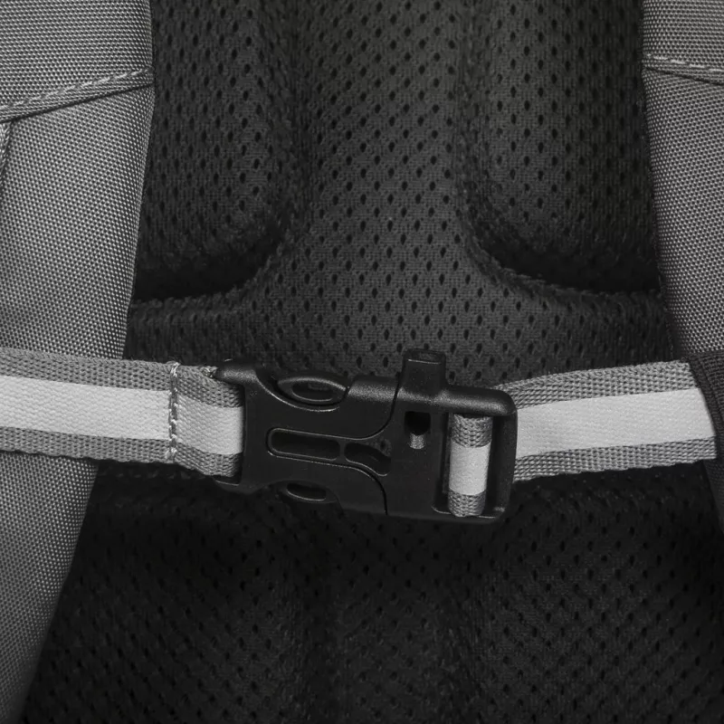 Mochila TARGUS Work+ Play Trio TBB65802GL para portátiles de 15–16
