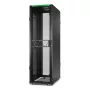 APC Netshelter SX Gen2 AR3100B2 – 42HE, 1991 h x 600 a x 1070 p mm, con paneles laterales, negra