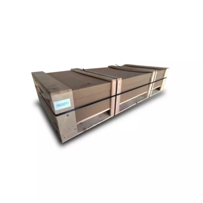 APC Easy Rack, 42U, negro, con techo, ruedas, patas, 4 soportes y paneles laterales, sin suelo, 1991H x 600B x 1000T mm