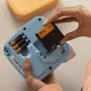 Impresora de etiquetas Brother PT-N20 — transferencia térmica, 180×180 DPI, ancho máx. 12 mm, velocidad de impresión 12 mm/s, LCD, blanco/azul