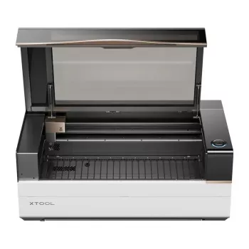 Máquina de grabado láser xTool P3 80W — diseño compacto de alta precisión
