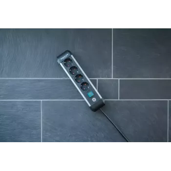 Regleta de alimentación Brennenstuhl 1391030400 1,8 m 4 tomas de CA para interior negro plata