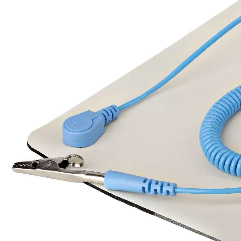 StarTech.com Alfombrilla antiestática, alfombrilla ESD para reparación de electrónica, alfombrilla antiestática de mesa/escritorio con cable de toma de tierra desmontable, ANSI/ESD S 4.1, superficie de trabajo/alfombrilla termoplástica flexible, 60 x 120 cm