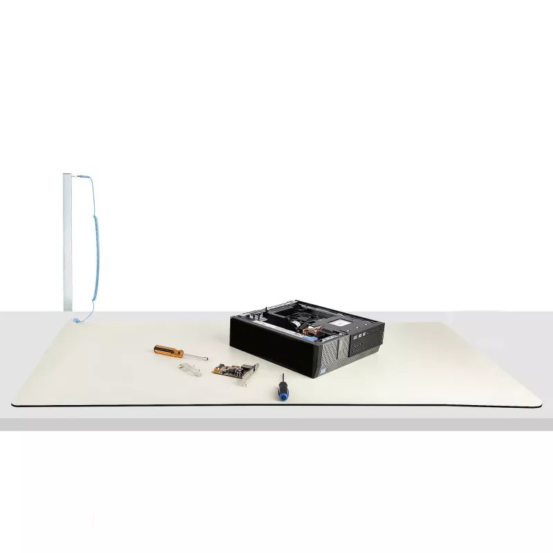 StarTech.com Alfombrilla antiestática, alfombrilla ESD para reparación de electrónica, alfombrilla antiestática de mesa/escritorio con cable de toma de tierra desmontable, ANSI/ESD S 4.1, superficie de trabajo/alfombrilla termoplástica flexible, 60 x 120 cm