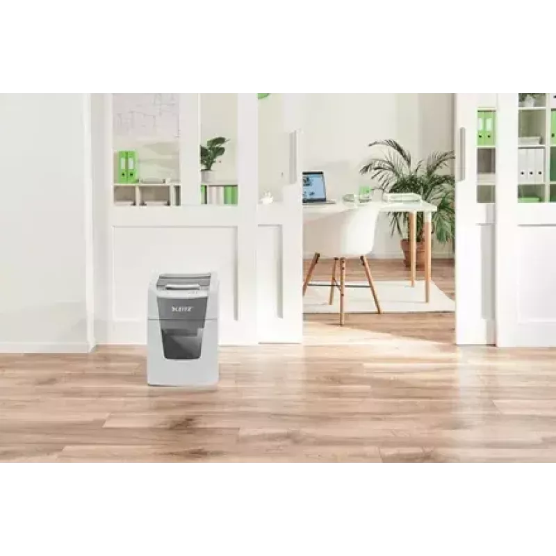 Destructora de papel LEITZ IQ Autofeed Small Office 100, corte cruzado P-4, 8 hojas, 22 cm de entrada, depósito 34 L, gris