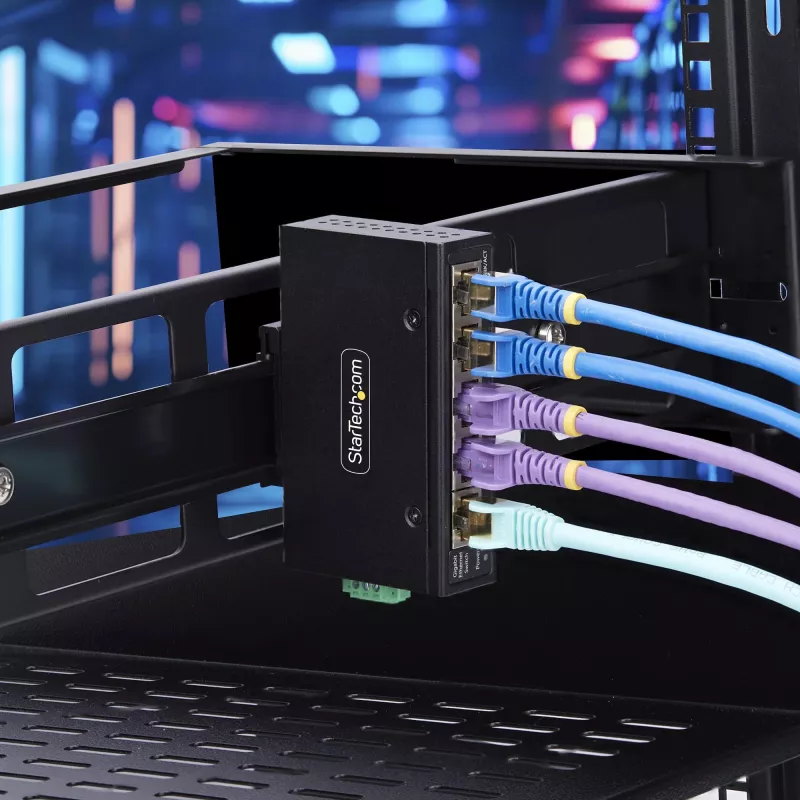 StarTech.com I51G-ETHERNET-SWITCH switch Gigabit Ethernet industrial no administrado de 5 puertos, 10/100/1000, carril DIN/montaje en pared, IP30, de -40 a 75 °C (-40–167 °F), DC, TAA