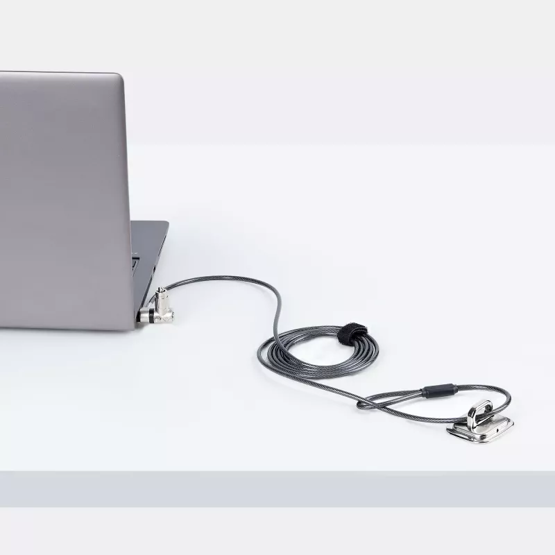 StarTech.com candado universal para portátil 2 m, cable de seguridad para portátiles compatible con Noble Wedge/Nano/K-Slot, cable de bloqueo con llave, antirrobo, cable de acero al carbono resistente a cortes