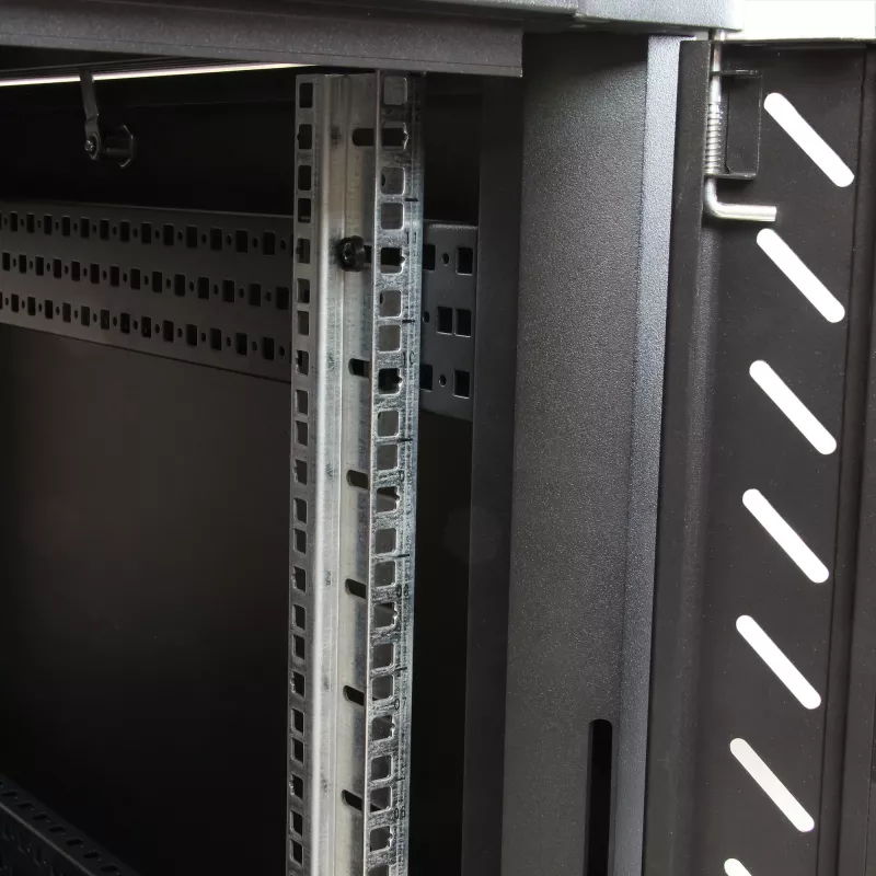 Armario de servidor StarTech.com de 4 postes 12U, rack de datos de 19