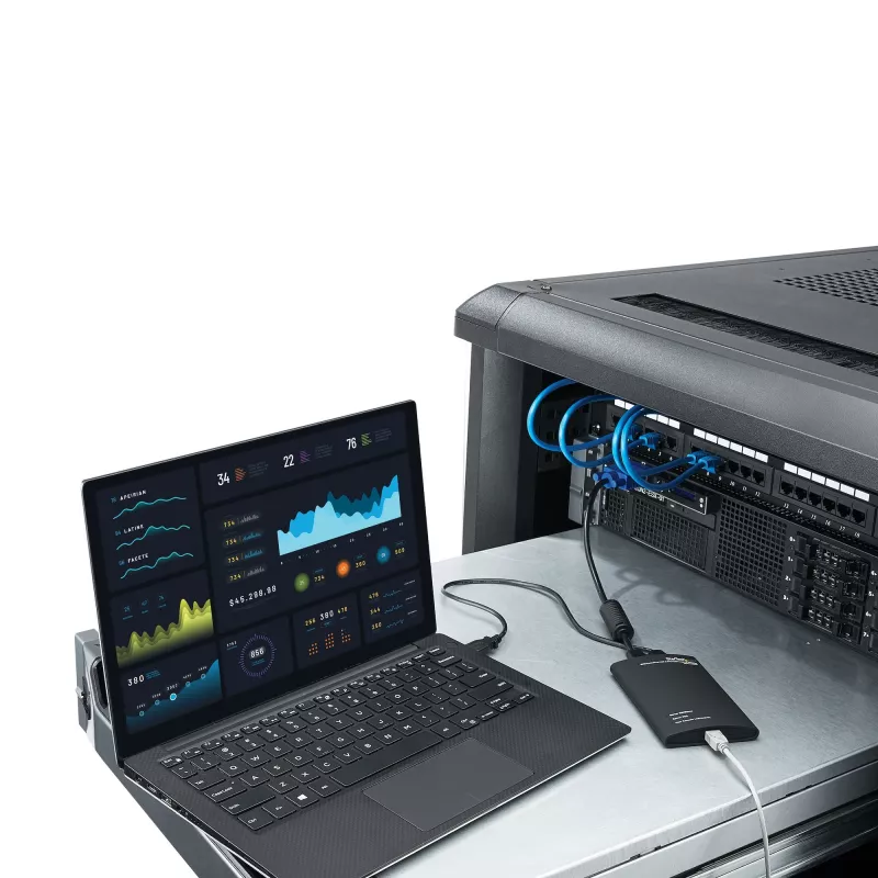 Adaptador StarTech.com KVM consola a USB 2.0 para carro de portátil