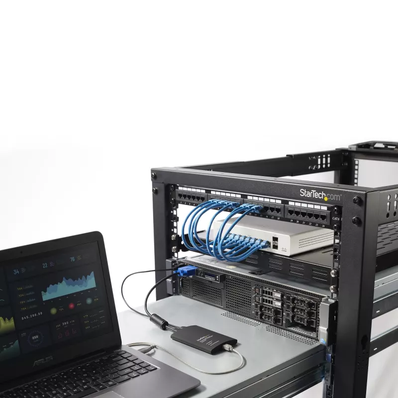 Adaptador StarTech.com KVM consola a USB 2.0 para carro de portátil