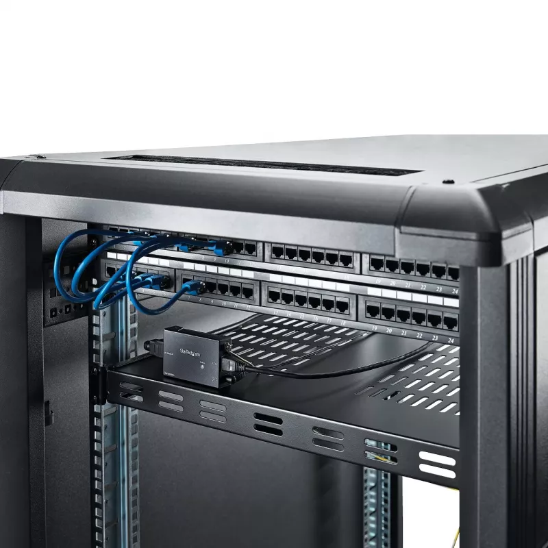 StarTech.com Extensor HDMI sobre CAT5e HDBaseT - Alimentación por cable - Ultra HD 4K - TAA