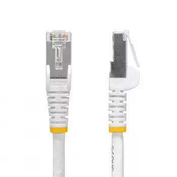 StarTech.com Cable Ethernet CAT8 blanco de 5m, RJ45 sin lengüeta, 25G/40G, 2000MHz, 100W PoE++, S/FTP, 26AWG conductor de cobre desnudo puro, LSZH, cable de parcheo de red apantallado con alivio de tracción, probado individualmente