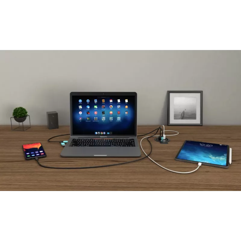 Cargador i-tec Cargador rápido de sobremesa empotrable USB-C PD 3.0 + 3x USB 3.0 QC3.0 96 W