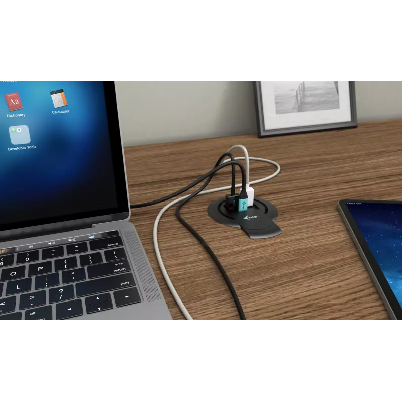 Cargador i-tec Cargador rápido de sobremesa empotrable USB-C PD 3.0 + 3x USB 3.0 QC3.0 96 W