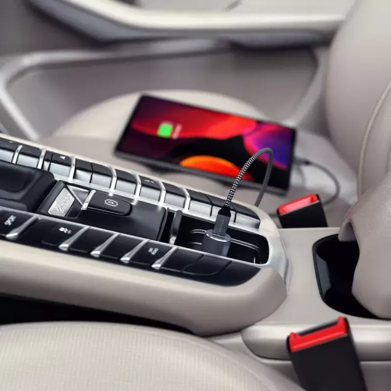 Cargador de coche Satechi ST-TCPDCCM 72W doble puerto USB Power Delivery carga rápida