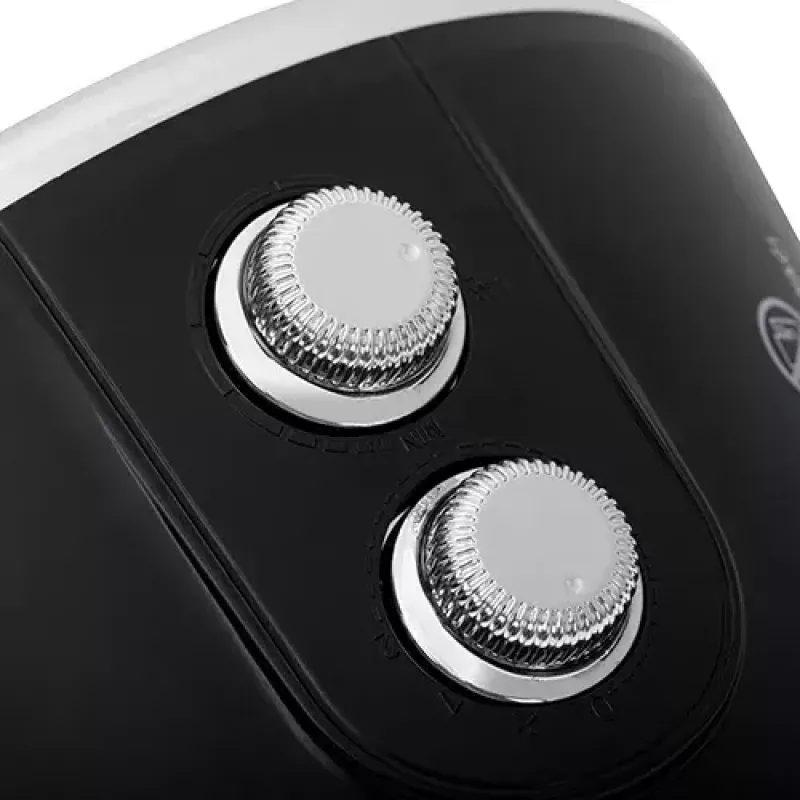 Calefactor de cerámica eléctrico Adler AD 7742 — 1500/750 W, de pie, 220–240 V, negro/plata