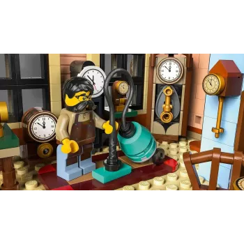 Set de construcción LEGO Icons 10350 Casa Tudor Corner — 3.266 piezas, 8 minifiguras, edad 18+, 260×250×310 mm
