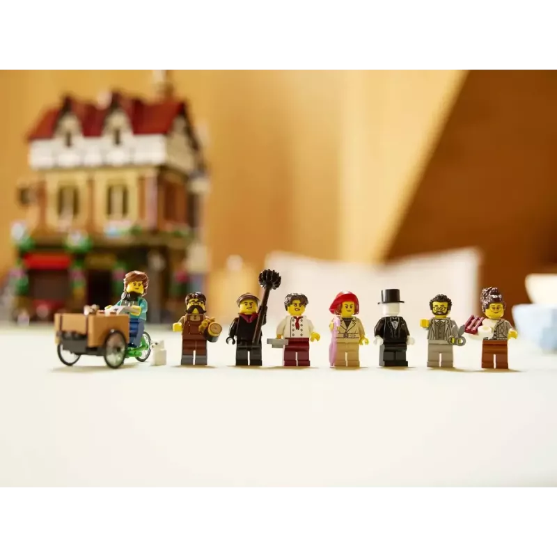 Set de construcción LEGO Icons 10350 Casa Tudor Corner — 3.266 piezas, 8 minifiguras, edad 18+, 260×250×310 mm